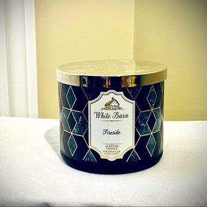 Bath & Body Works 3 Wick Candle - “Fireside”